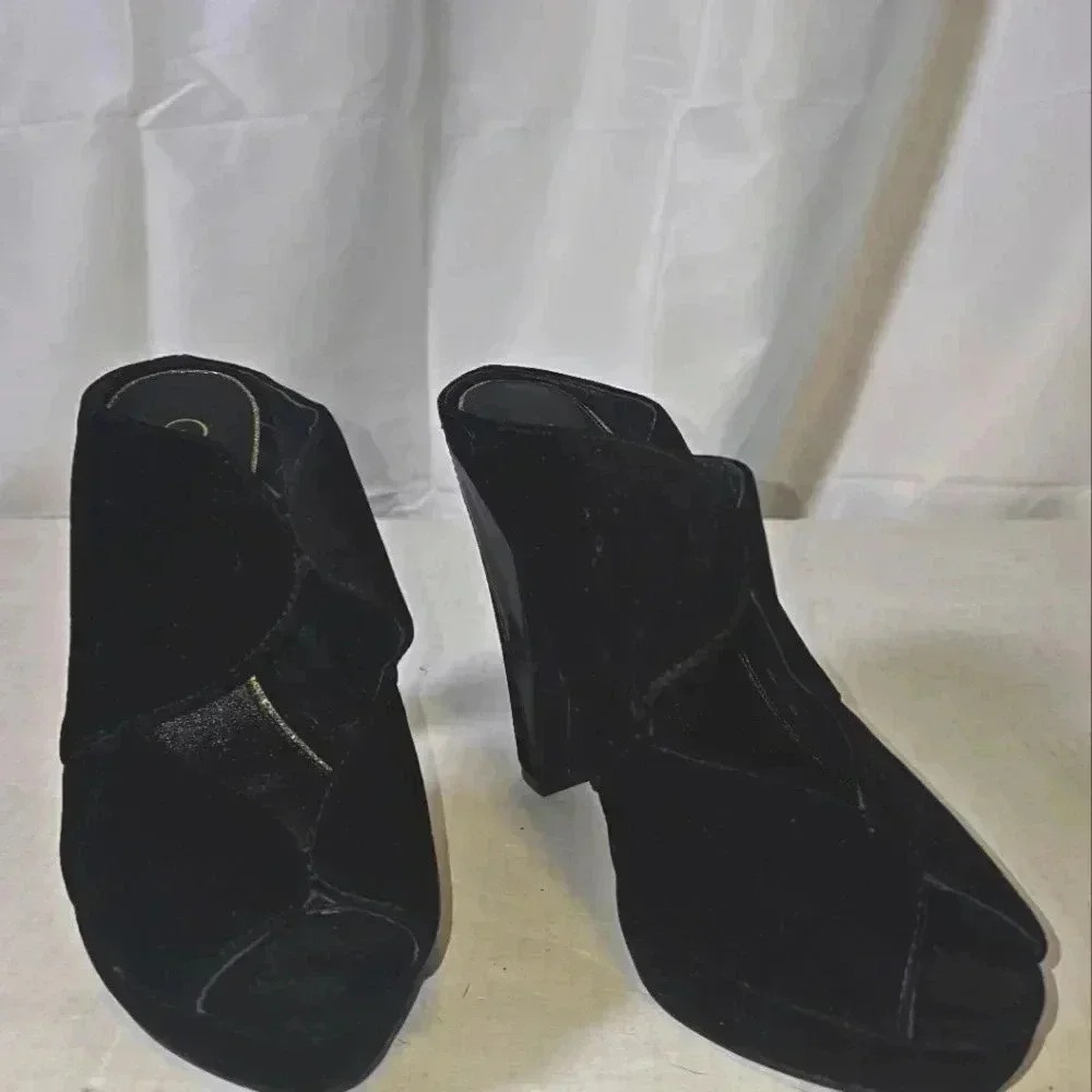 Adrianna Papell Garret Mules Black Velvet Womens SZ 10